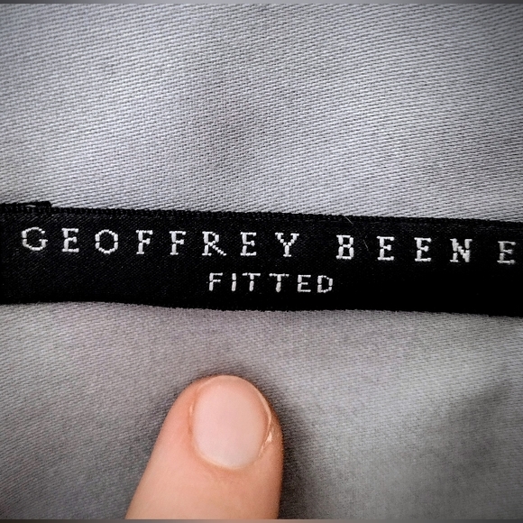 Geoffrey Beene XL Gray Button-Down Collared Long Sleeve Shirt, Wrinkle Free - Picture 4 of 9